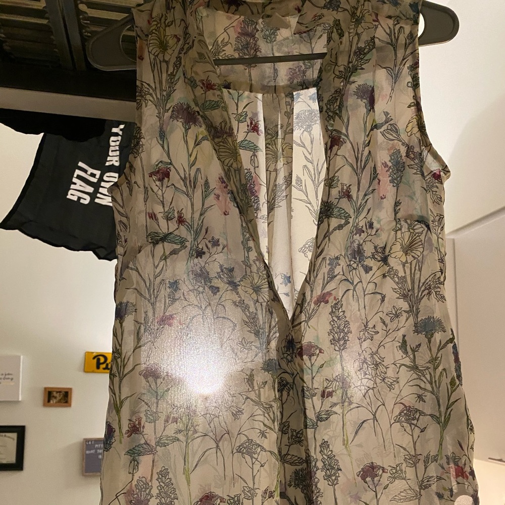 Flowered tank top
